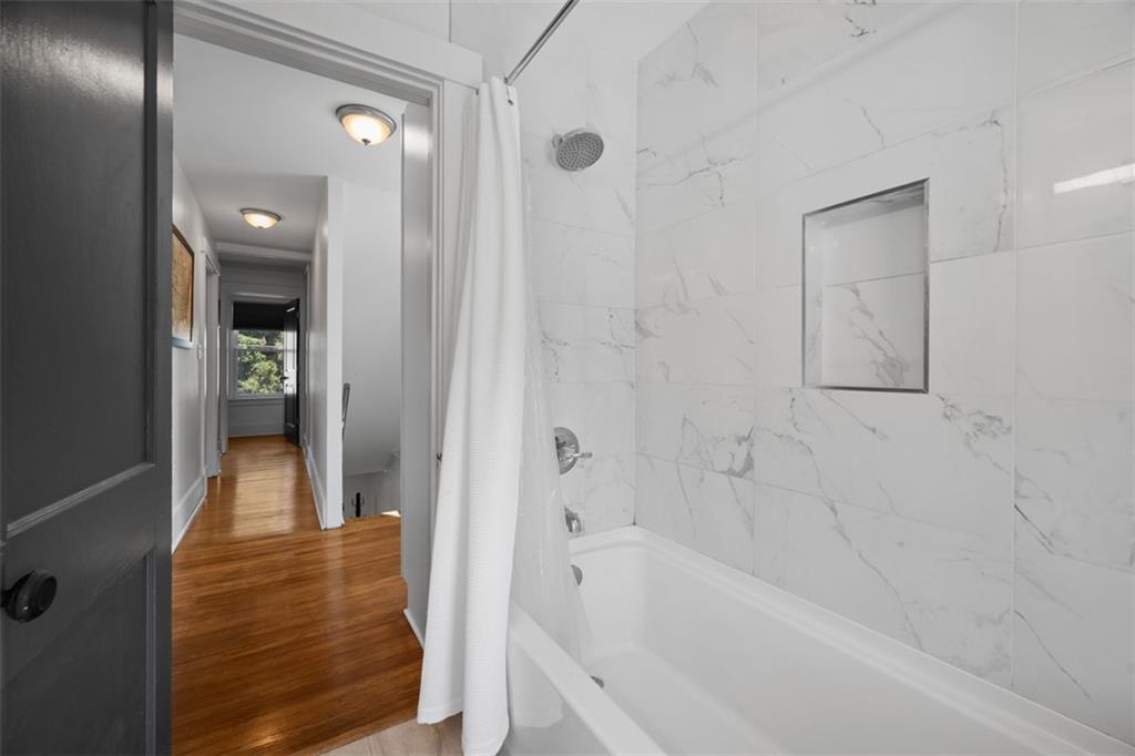 612 Peebles Street Pittsburgh, PA 15221 - Photo 23 of 41