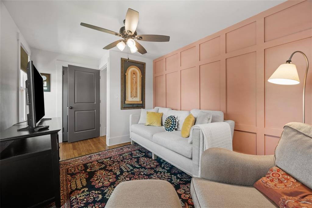 612 Peebles Street Pittsburgh, PA 15221 - Photo 29 of 41