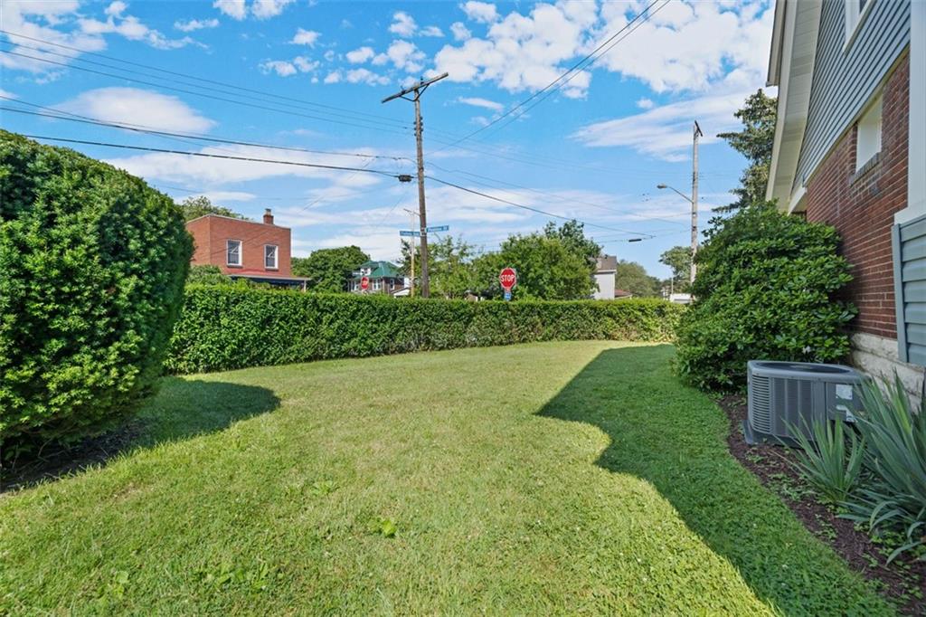 612 Peebles Street Pittsburgh, PA 15221 - Photo 36 of 41