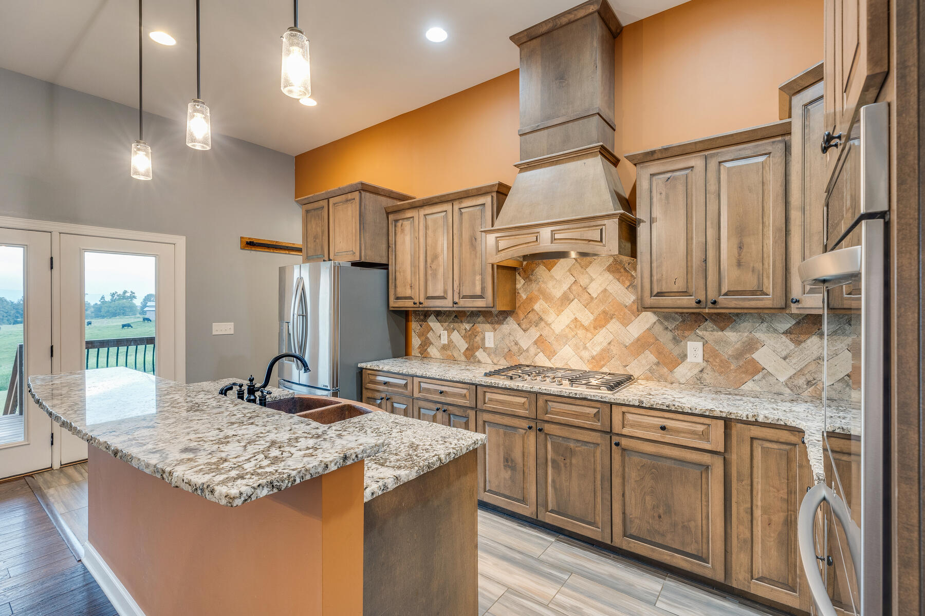 212 Keys Road Limestone, TN 37681 - Photo 9 of 39 010