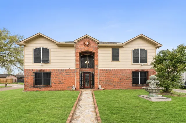 $349,000 | 707 Doncrest Street, Channelview, TX 77530