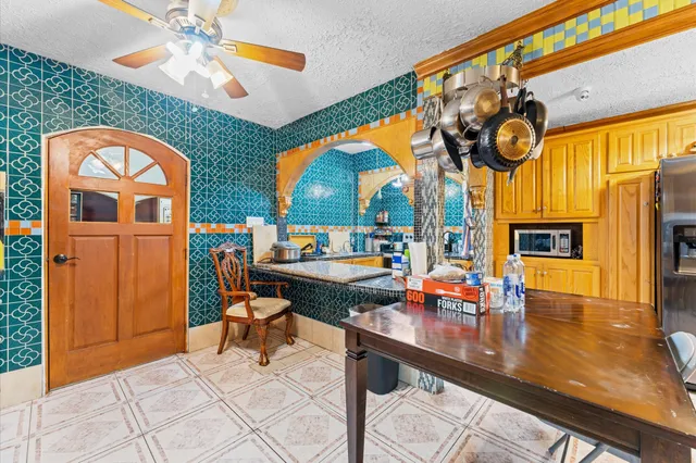 $349,000 | 707 Doncrest Street, Channelview, TX 77530