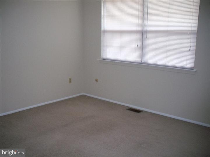 70 Farnwood Road Mount Laurel, NJ 08054 - Photo 14 of 20 Bedroom 2
