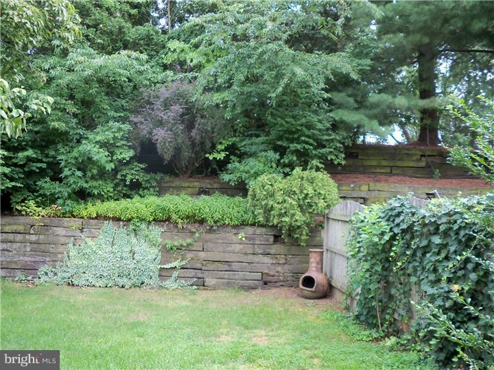 70 Farnwood Road Mount Laurel, NJ 08054 - Photo 20 of 20 Exterior Back