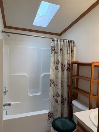 $430,000 | 2760 Lakeview Drive, North Hero, VT 05474