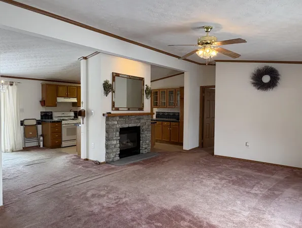$430,000 | 2760 Lakeview Drive, North Hero, VT 05474