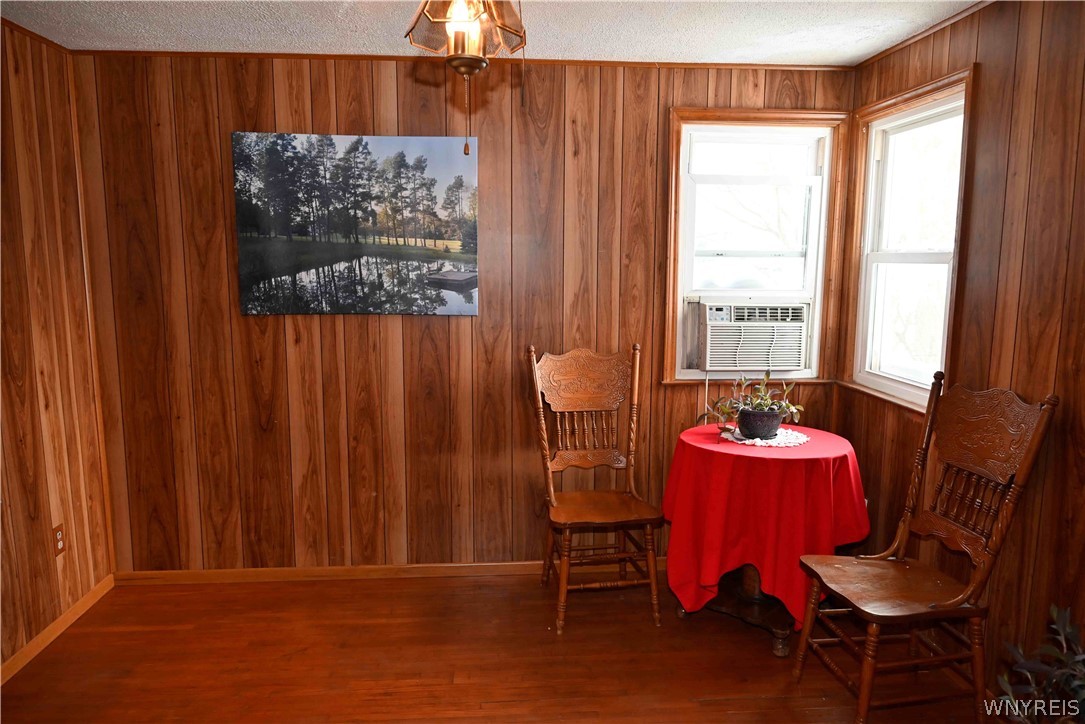 19 Allendale Road Cheektowaga, NY 14215 - Photo 13 of 38