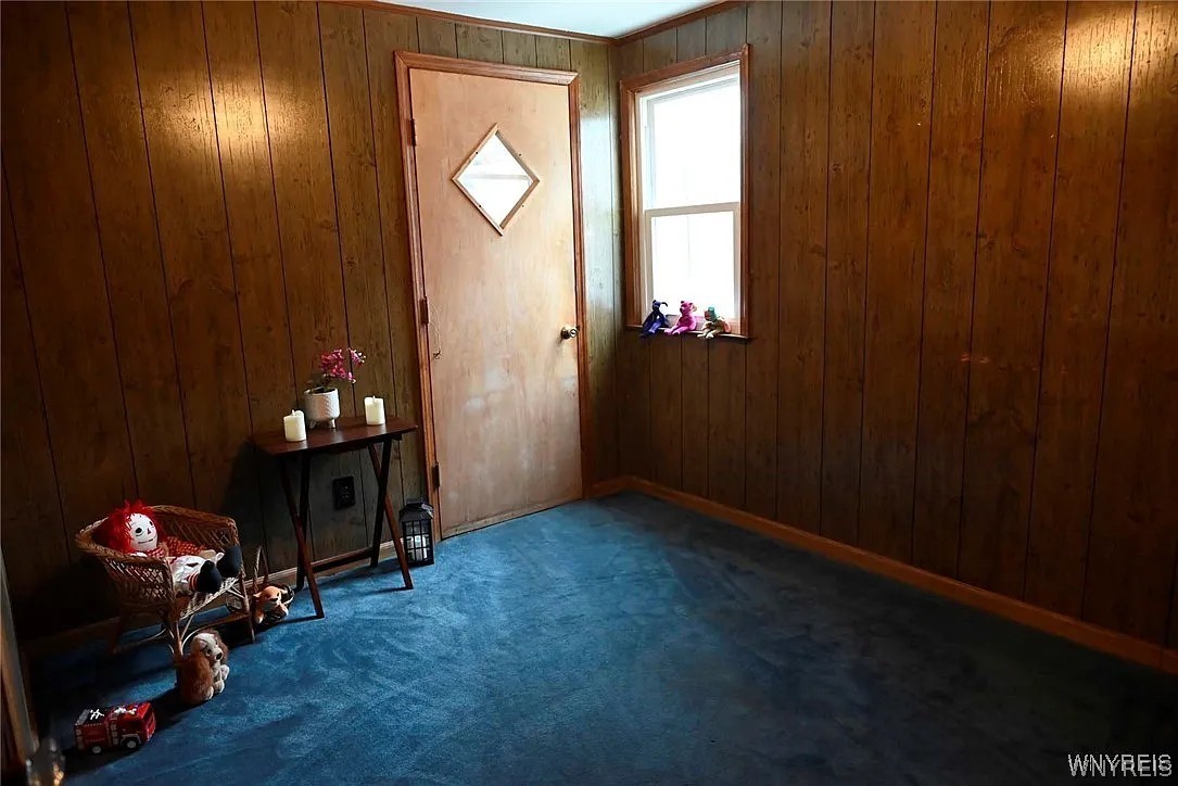 19 Allendale Road Cheektowaga, NY 14215 - Photo 17 of 38