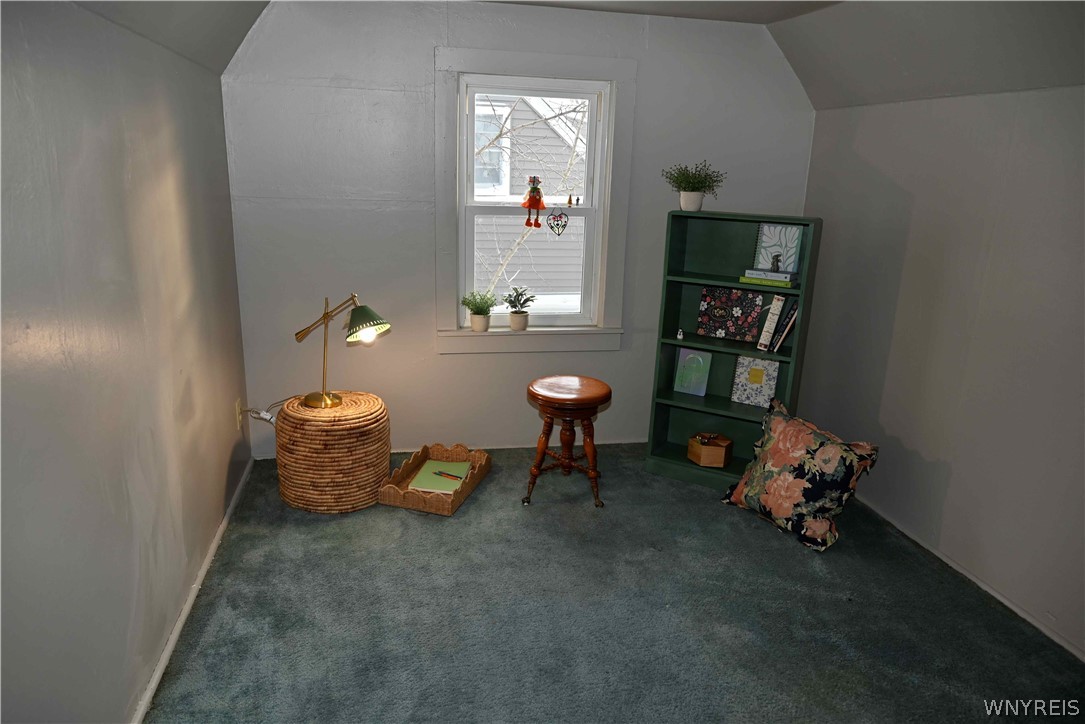 19 Allendale Road Cheektowaga, NY 14215 - Photo 28 of 38