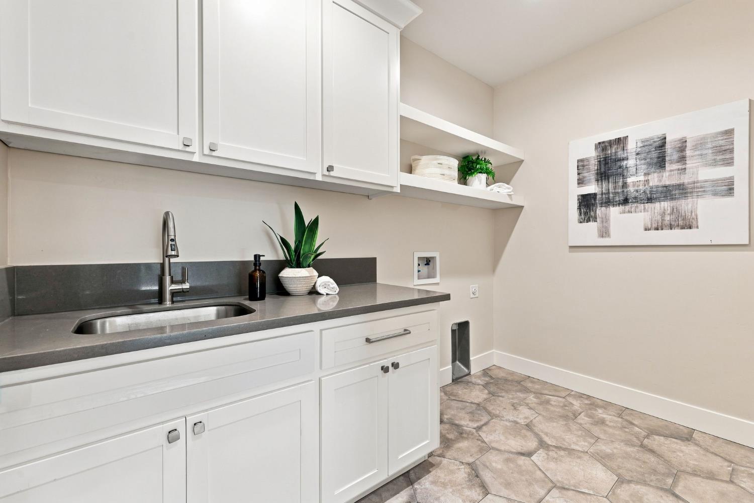 5027 Engle Road Carmichael, CA 95608 - Photo 40 of 71 Gallery Image 40