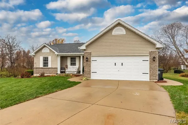 $437,000 | 2837 Grand Slam Drive, O'Fallon, MO 63366