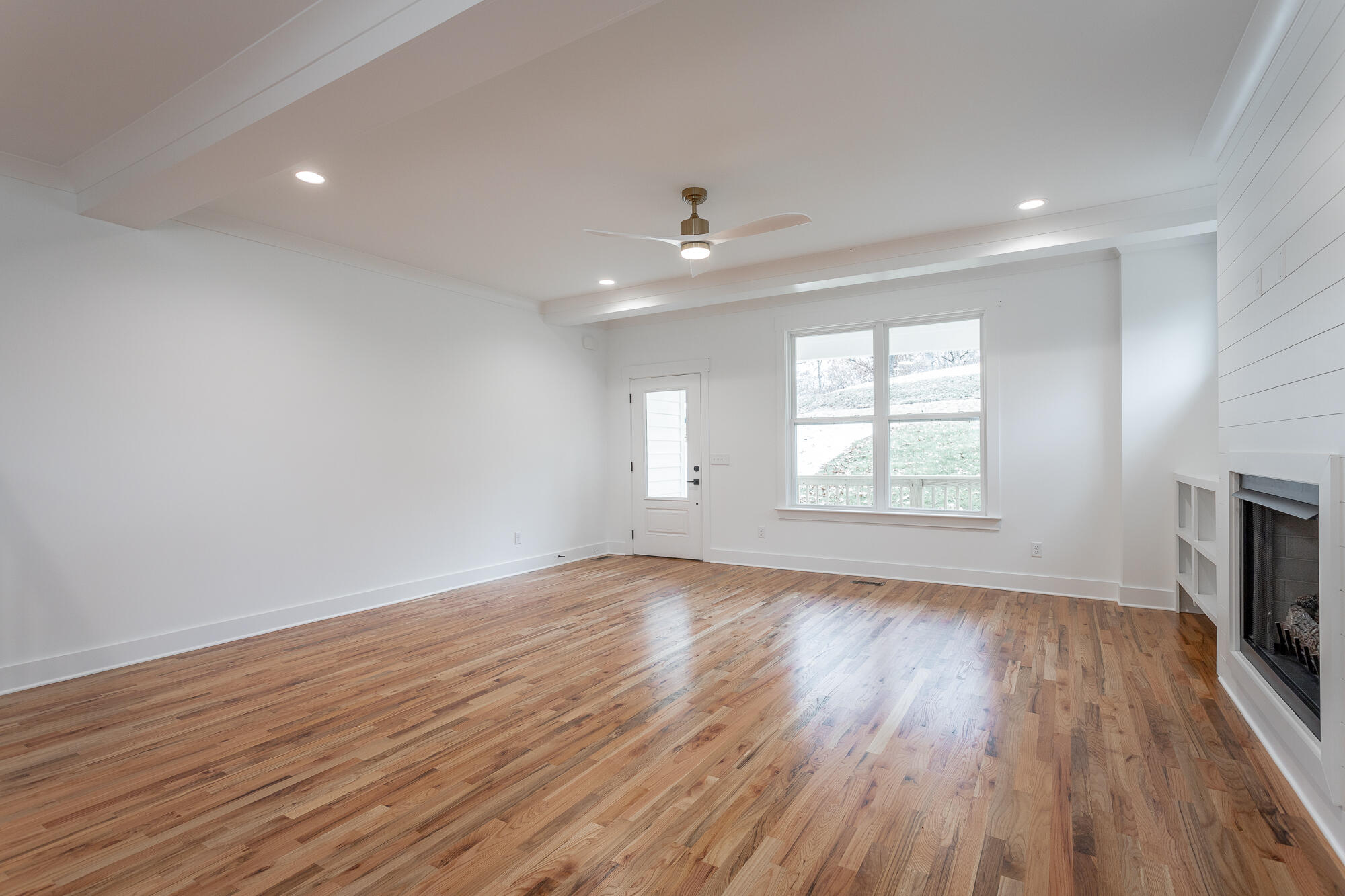 730 Intermont Circle Chattanooga, TN 37415 - Photo 4 of 37 730 Intermont Cir. HD-29