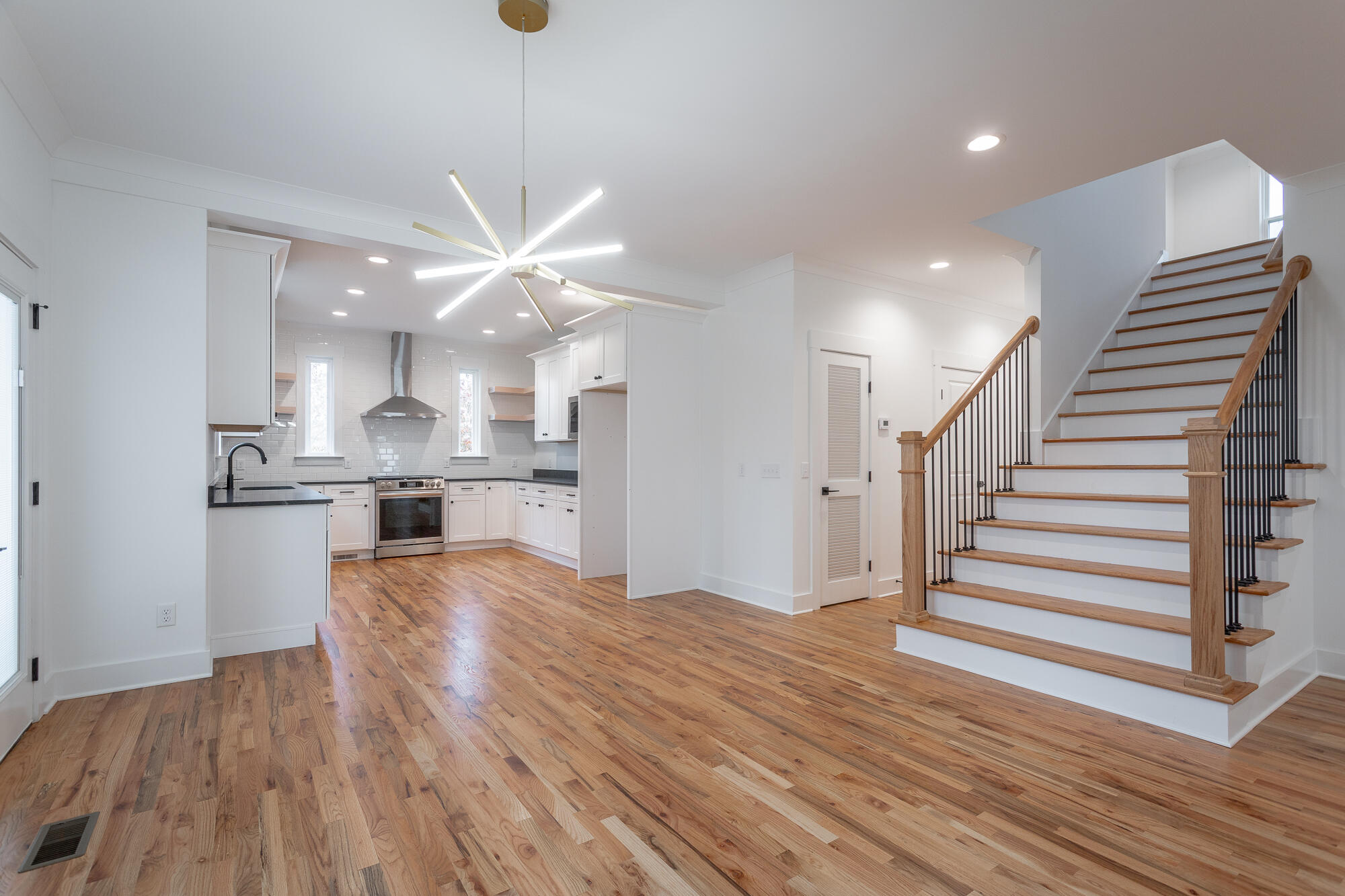 730 Intermont Circle Chattanooga, TN 37415 - Photo 6 of 37 730 Intermont Cir. HD-34