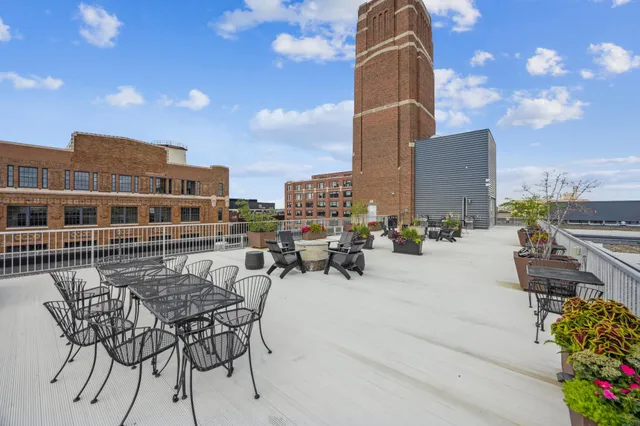 $365,000 | 700 North Washington Avenue, Unit 507, Minneapolis, MN 55401
