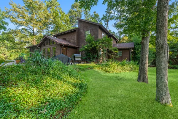 $1,500,000 | 426 Nursery Road, The Woodlands, TX 77380