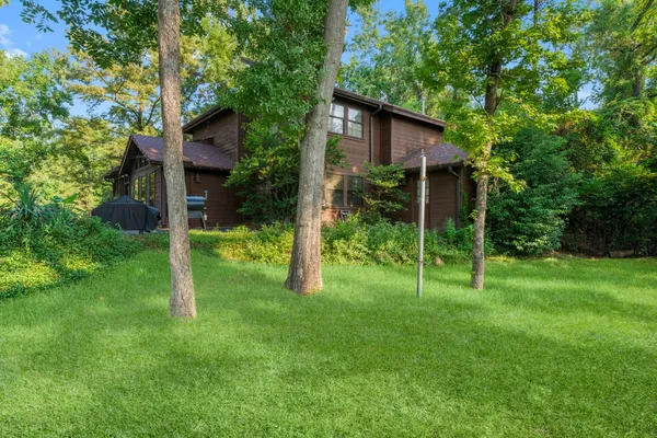 $1,500,000 | 426 Nursery Road, The Woodlands, TX 77380