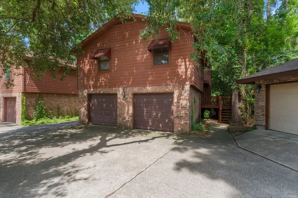 $1,500,000 | 426 Nursery Road, The Woodlands, TX 77380