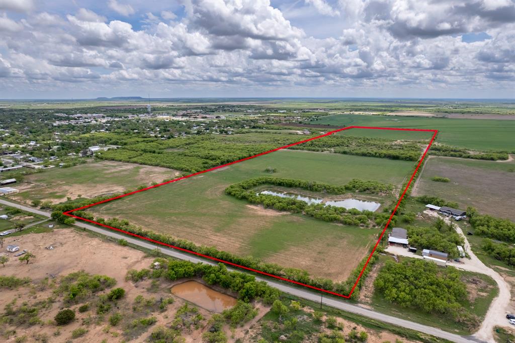 Tbd Memory Lake Road Coleman, TX 76834 - Photo 35 of 38 an aerial view of a golf course with a yard
