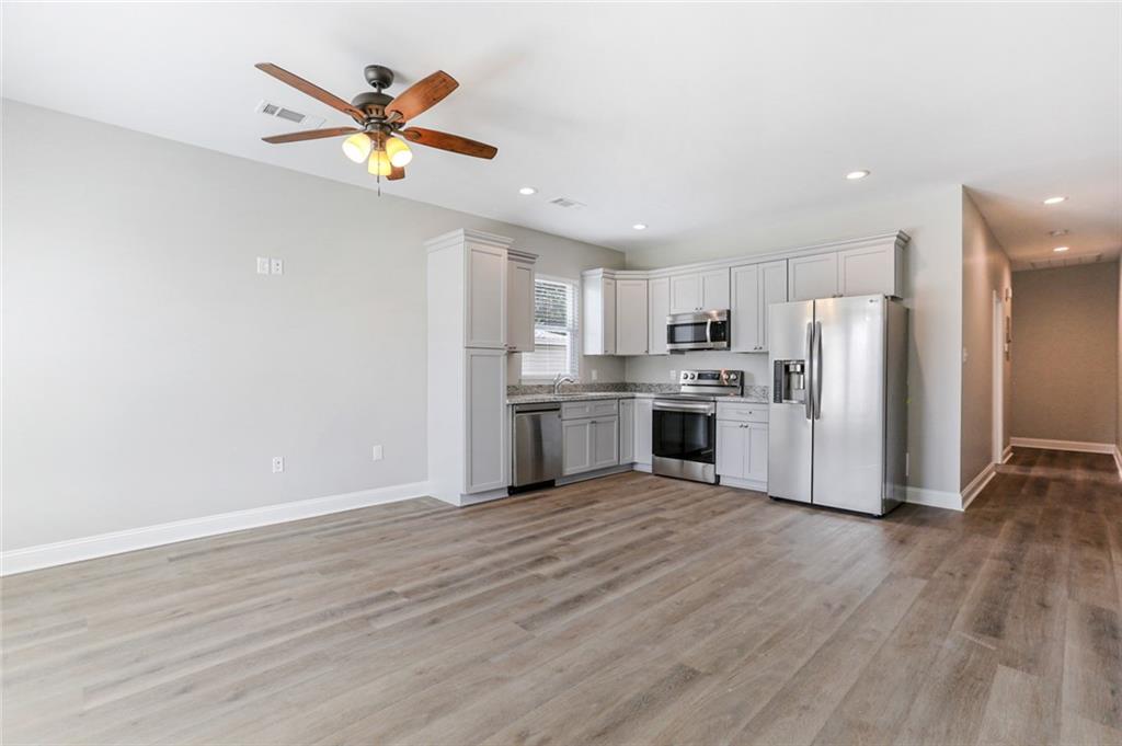 406 Community Street Arabi, LA 70032 - Photo 3 of 15