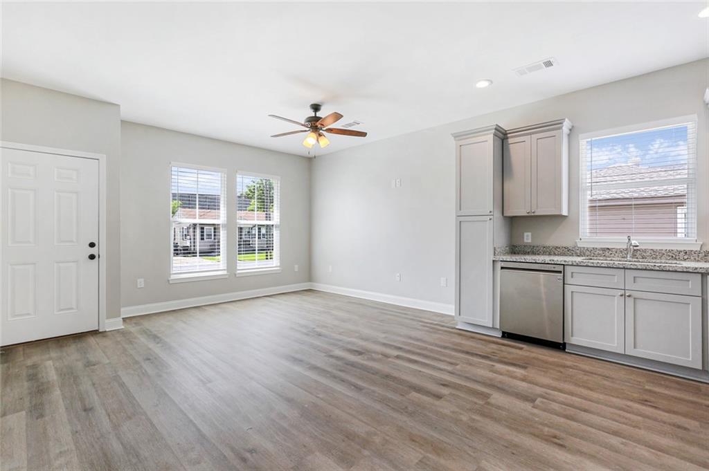 406 Community Street Arabi, LA 70032 - Photo 4 of 15