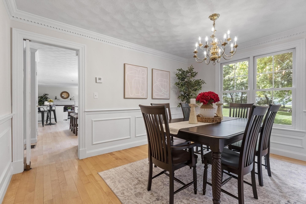 37 Concord Road Acton, MA 01720 - Photo 10 of 42 Gallery Image 10