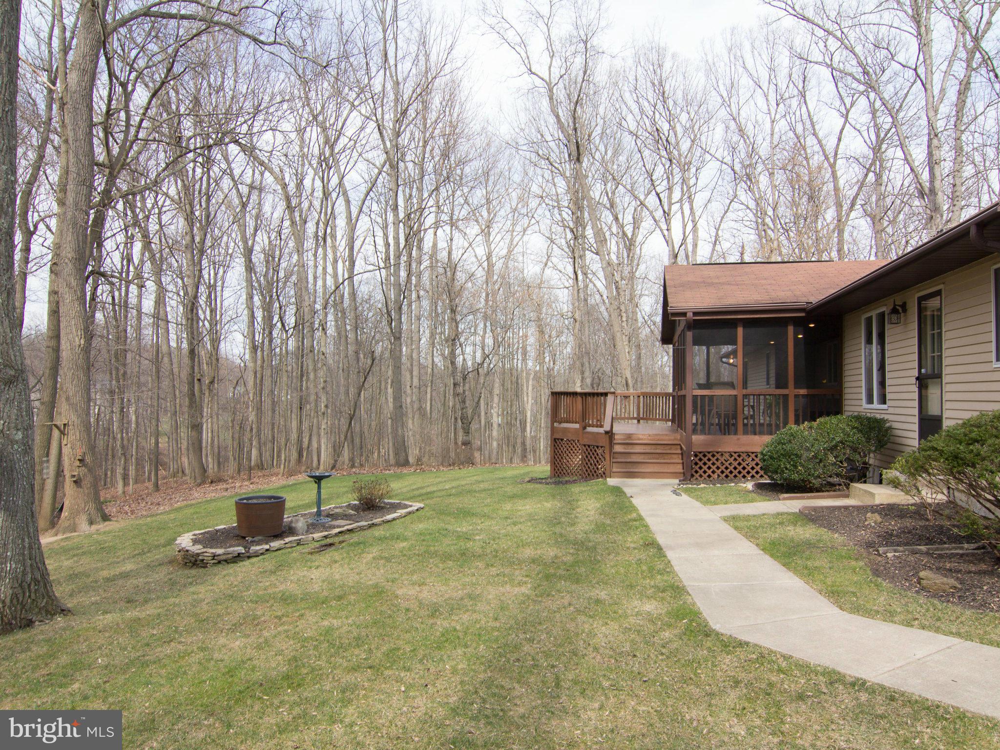 406 Obrecht Road Sykesville, MD 21784 - Photo 27 of 30 Exterior (Rear)