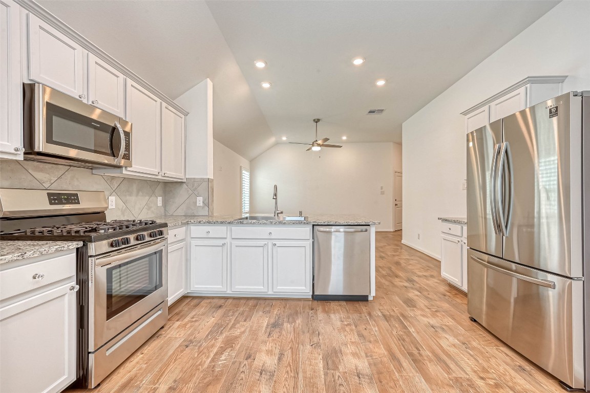 3631 Homestead Ridge Lane Richmond, TX 77406 - Photo 11 of 29