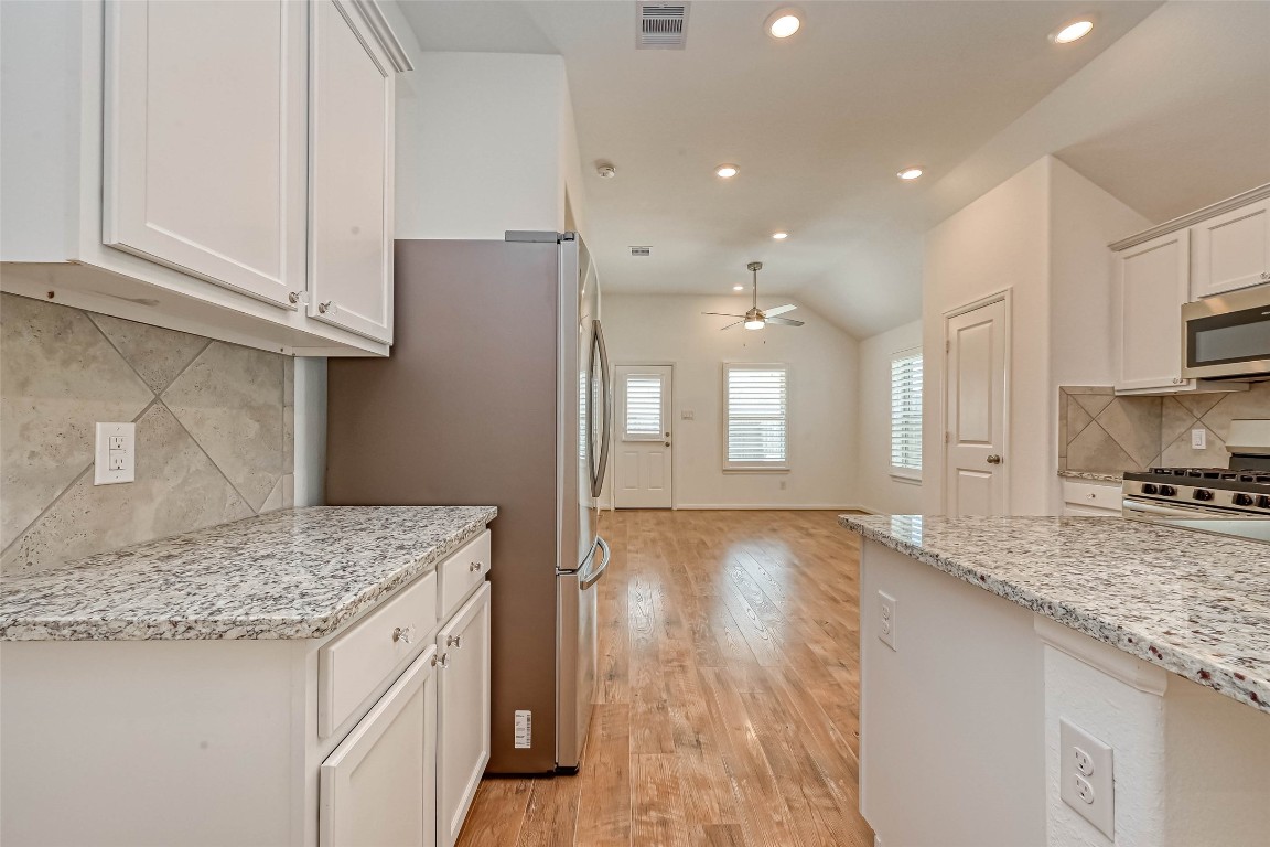 3631 Homestead Ridge Lane Richmond, TX 77406 - Photo 8 of 29