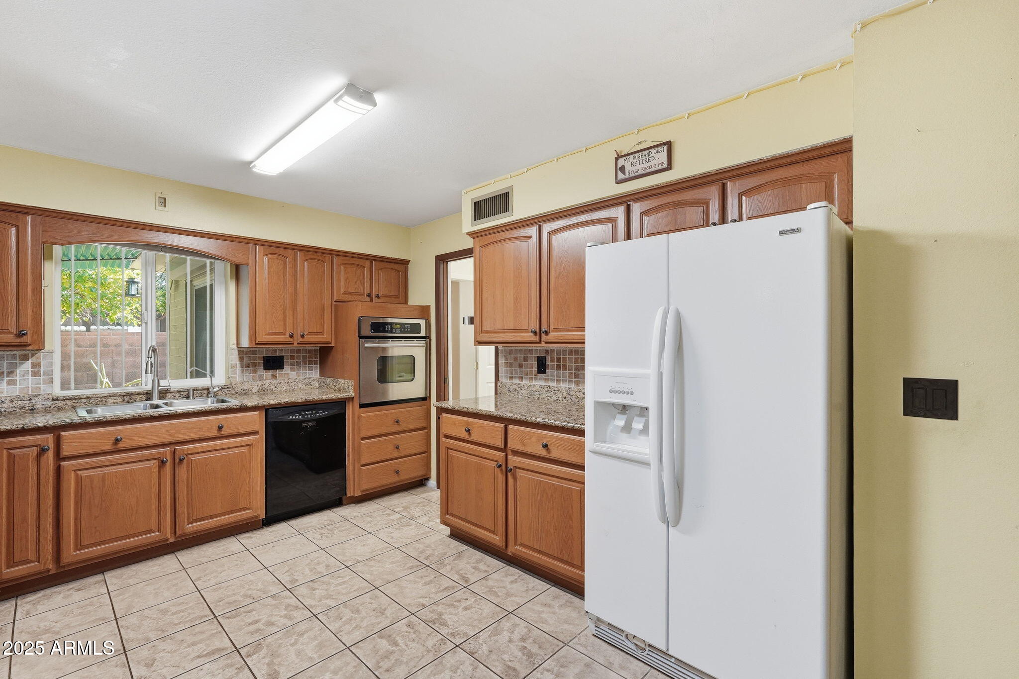 423 South Racine Mesa, AZ 85206 - Photo 7 of 35 Racine - kitchen