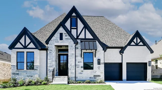 $724,900 | 375 Borchers Boulevard, New Braunfels, TX 78132