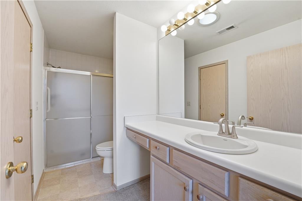 11392 South Pflumm Road Olathe, KS 66215 - Photo 21 of 41