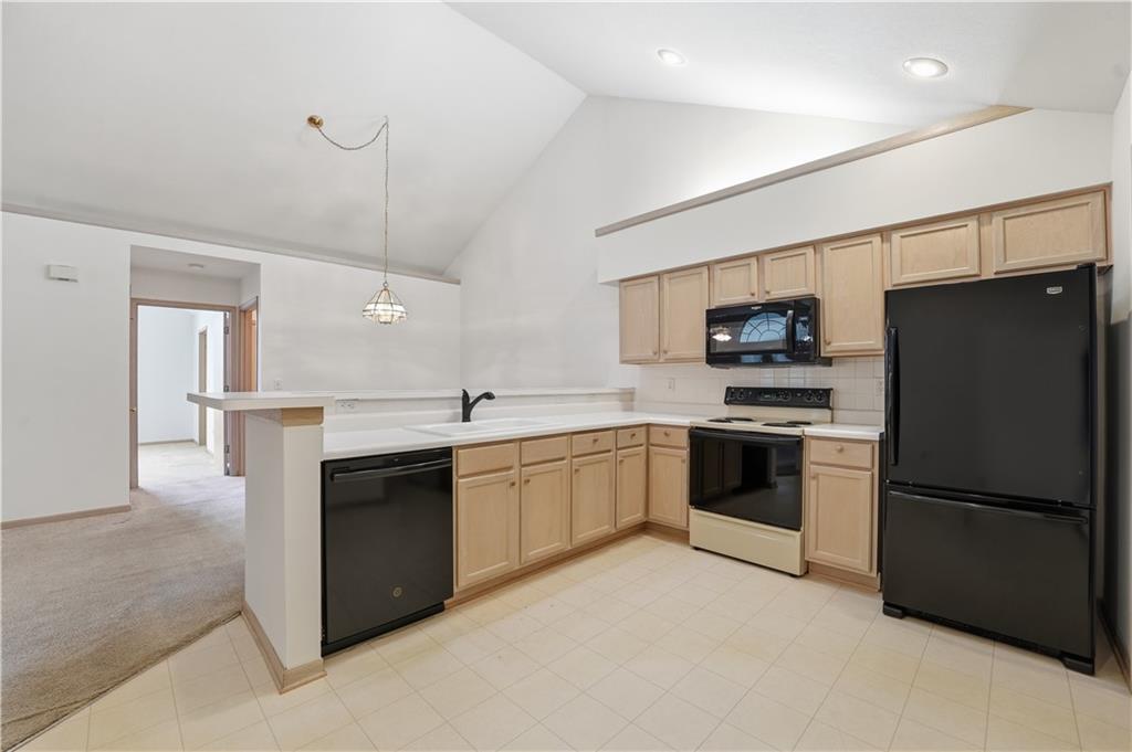 11392 South Pflumm Road Olathe, KS 66215 - Photo 22 of 41