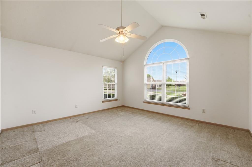 11392 South Pflumm Road Olathe, KS 66215 - Photo 30 of 41