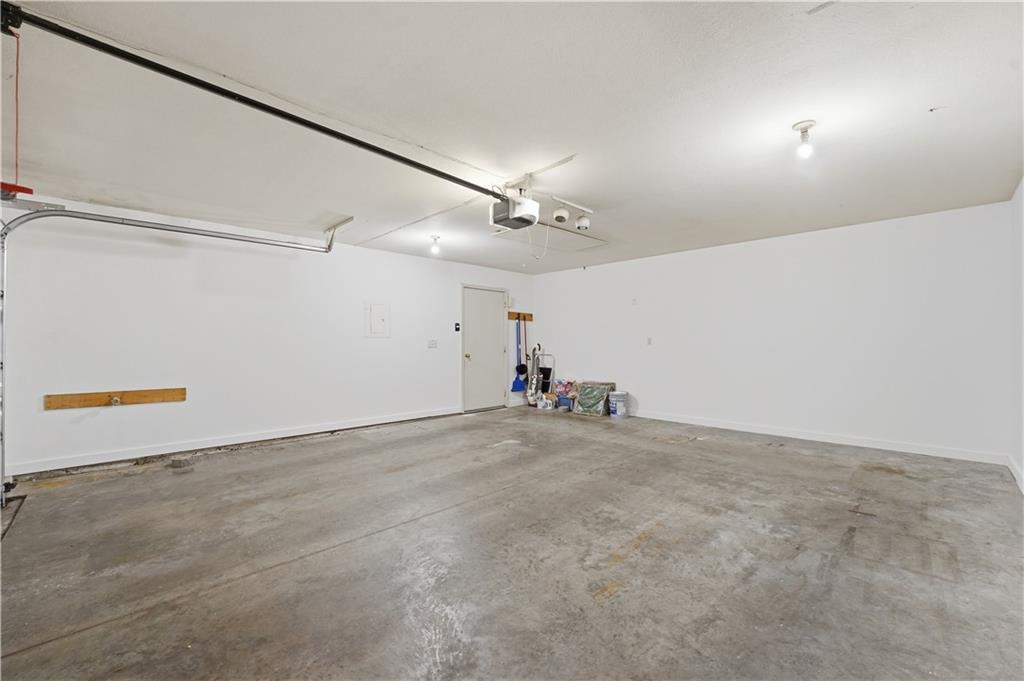 11392 South Pflumm Road Olathe, KS 66215 - Photo 36 of 41