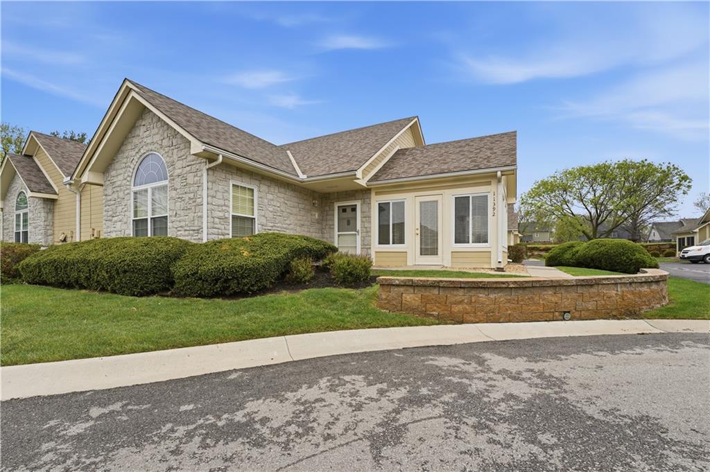 11392 South Pflumm Road Olathe, KS 66215 - Photo 37 of 41