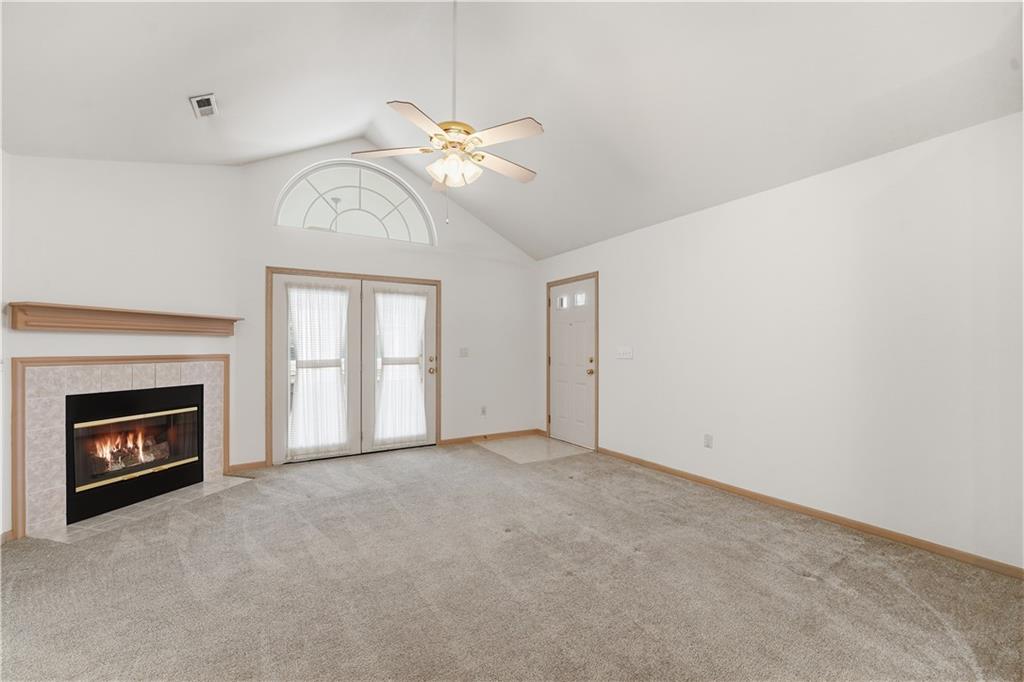 11392 South Pflumm Road Olathe, KS 66215 - Photo 9 of 41