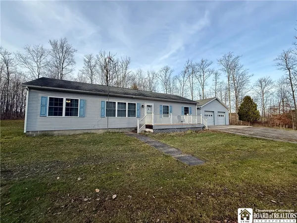 $375,000 | 6982 Curriers Road, Arcade, NY 14009