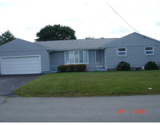 51 River Road Somerset, MA 02725 - Photo 1 of 13 Gallery Image 1