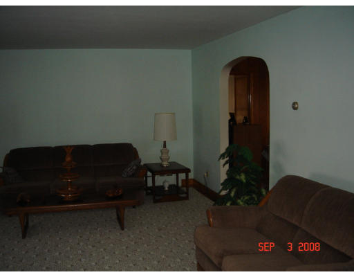 51 River Road Somerset, MA 02725 - Photo 11 of 13 Gallery Image 11