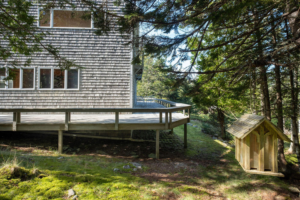 263 Eggemoggin Road Deer Isle, ME 04650 - Photo 44 of 59 LaRoccaLane-39