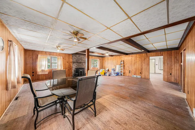 $299,900 | 10501 Hadley Road, Gregory, MI 48137