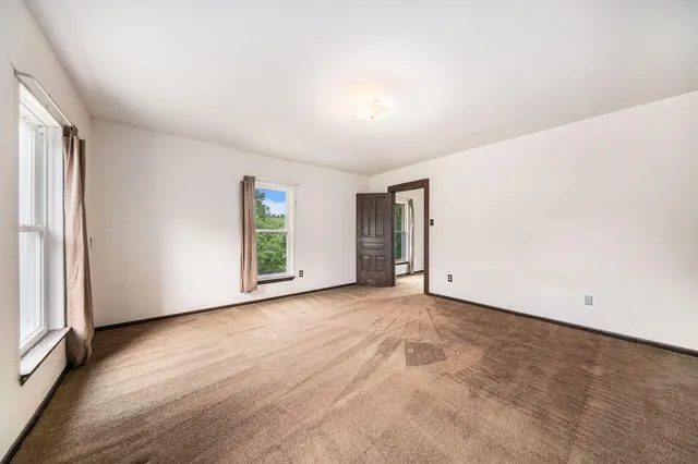 $299,900 | 10501 Hadley Road, Gregory, MI 48137