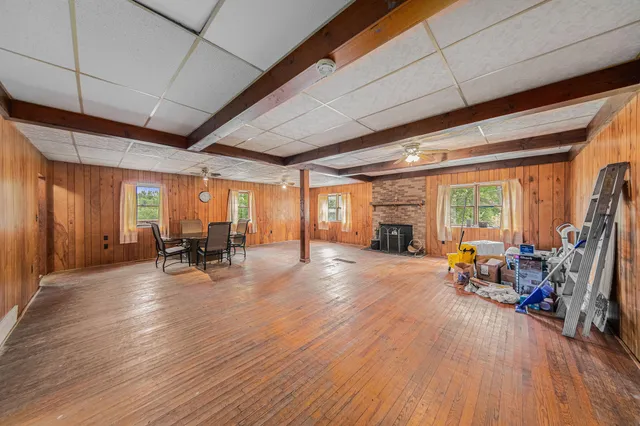 $299,900 | 10501 Hadley Road, Gregory, MI 48137