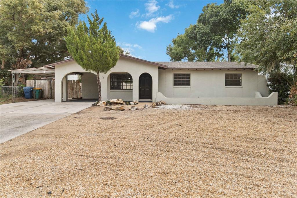 608 Dora Avenue Tavares, FL 32778 - Photo 2 of 28