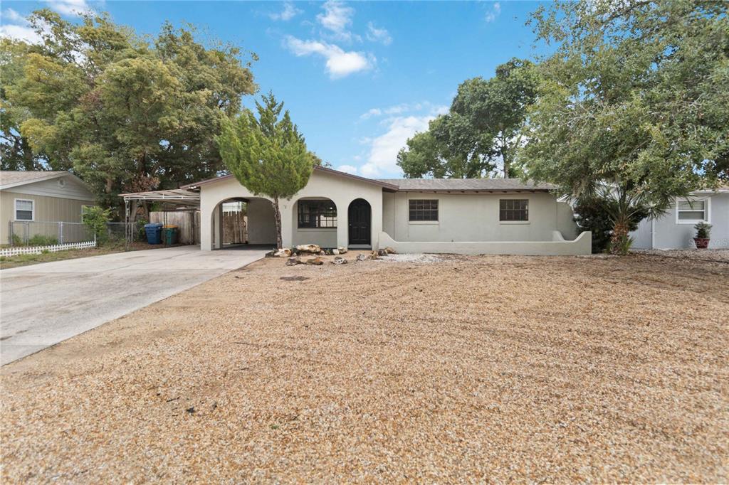 608 Dora Avenue Tavares, FL 32778 - Photo 3 of 28