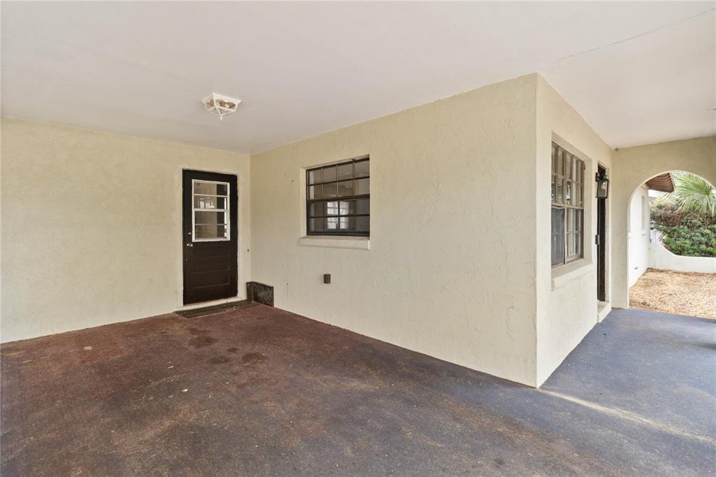 608 Dora Avenue Tavares, FL 32778 - Photo 5 of 28