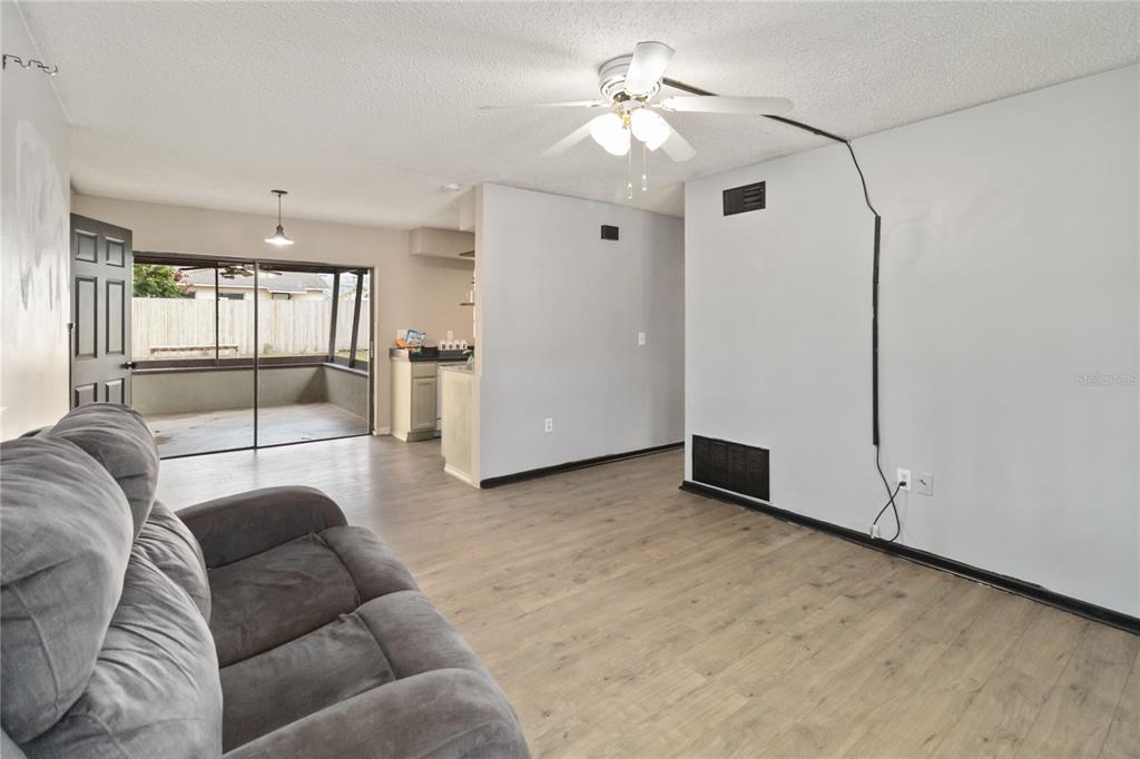 608 Dora Avenue Tavares, FL 32778 - Photo 7 of 28