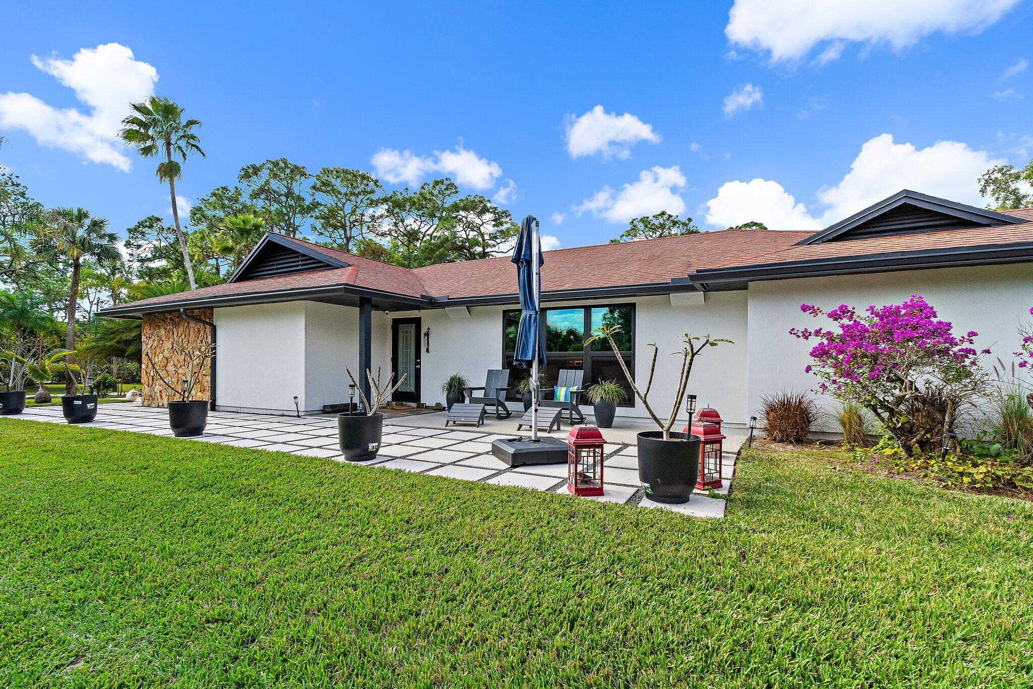 11845 165th Road North Jupiter, FL 33478 - Photo 11 of 68 021-11845165thRdN-Jupiter-SMALL