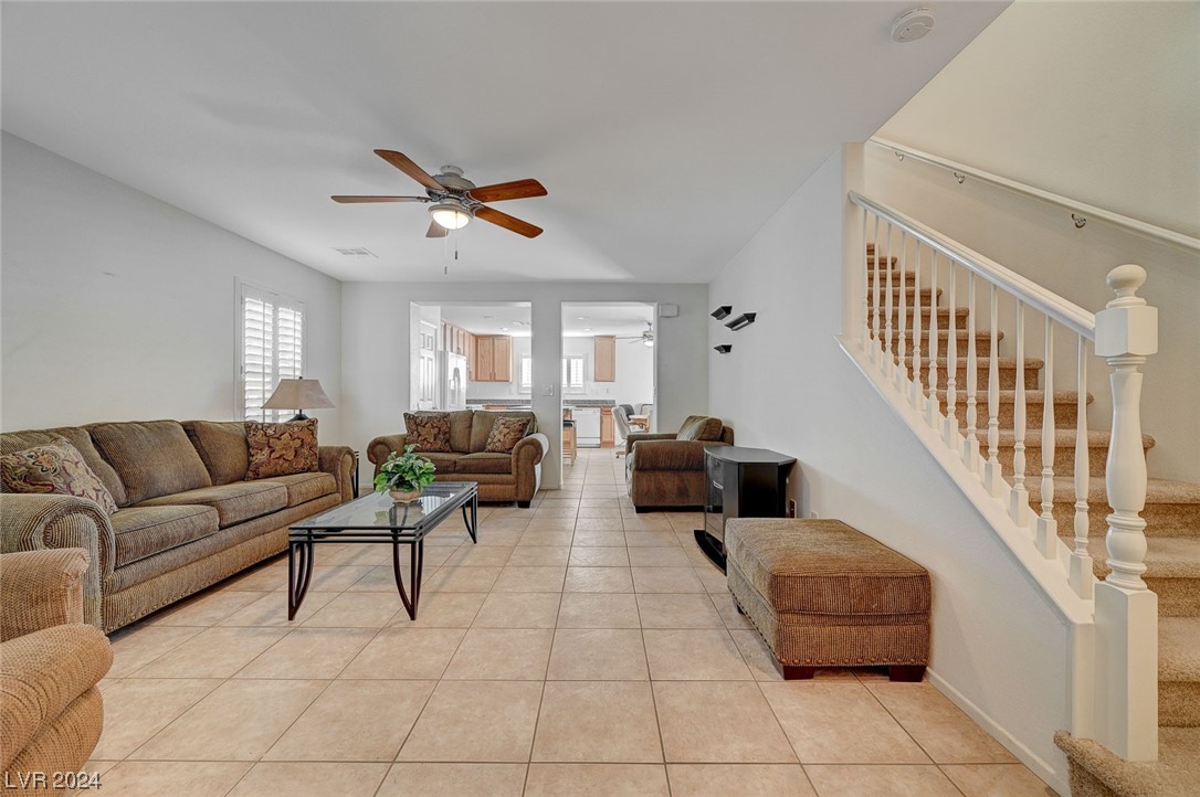 33 Dandy View Avenue Las Vegas, NV 89183 - Photo 4 of 41