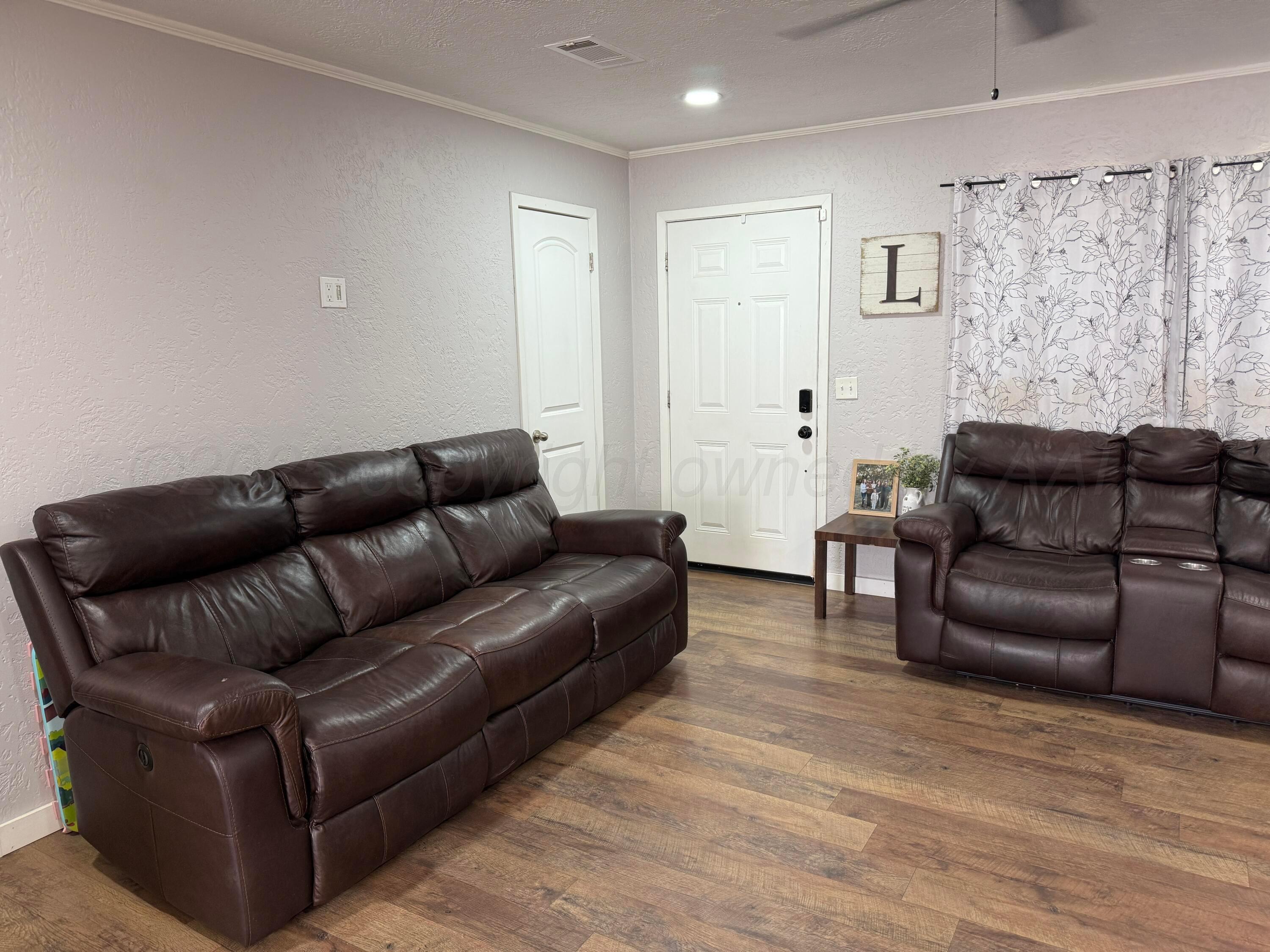 5207 South Travis Street Amarillo, TX 79110 - Photo 15 of 24 IMG_8957